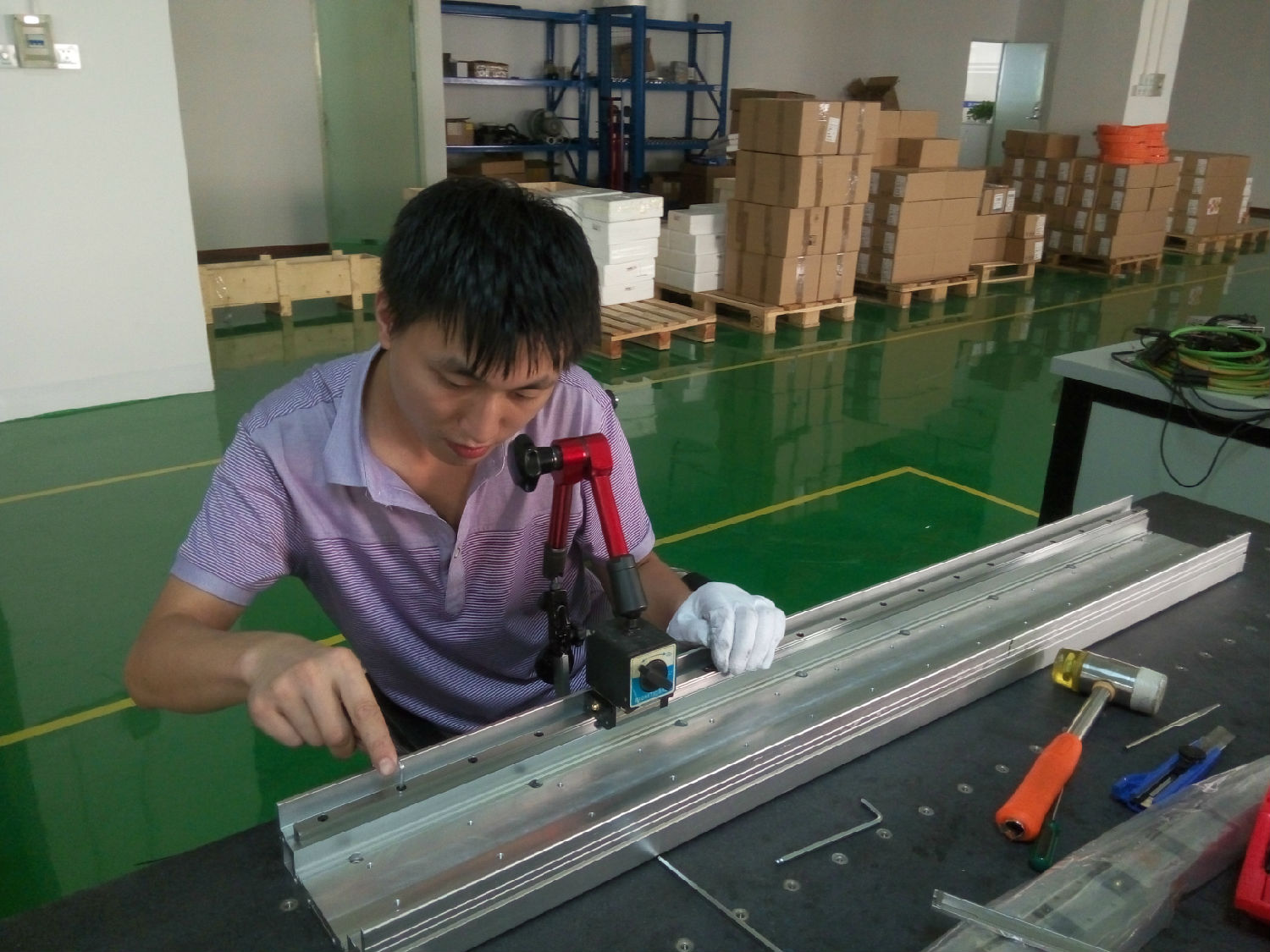 深圳哪家直線電機平臺做的好些？