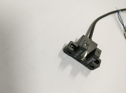 電渦流傳感器有什么缺點(diǎn)，與電渦流式傳感器有什么不同？